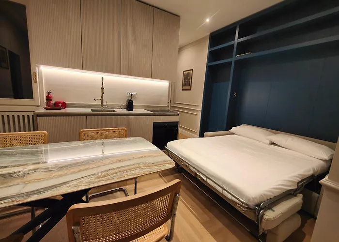 Ottoboni 2A Luxury Penthouse